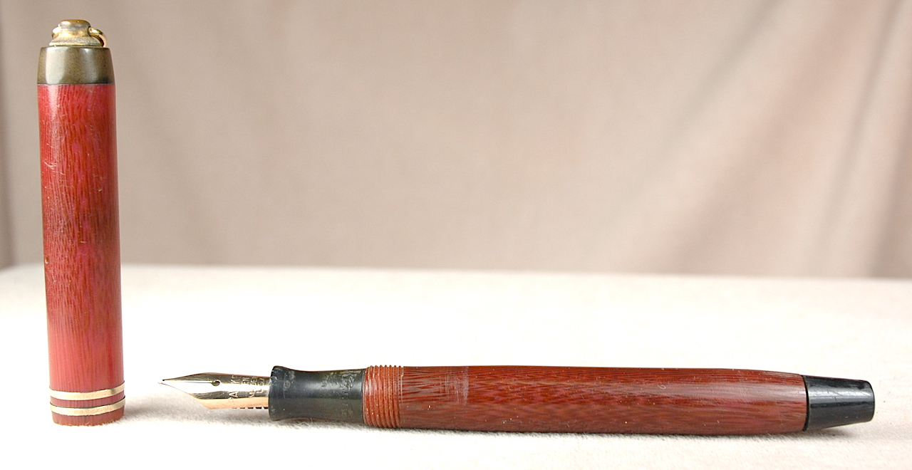 Vintage Pens: 4104: Parker: Lucky Curve